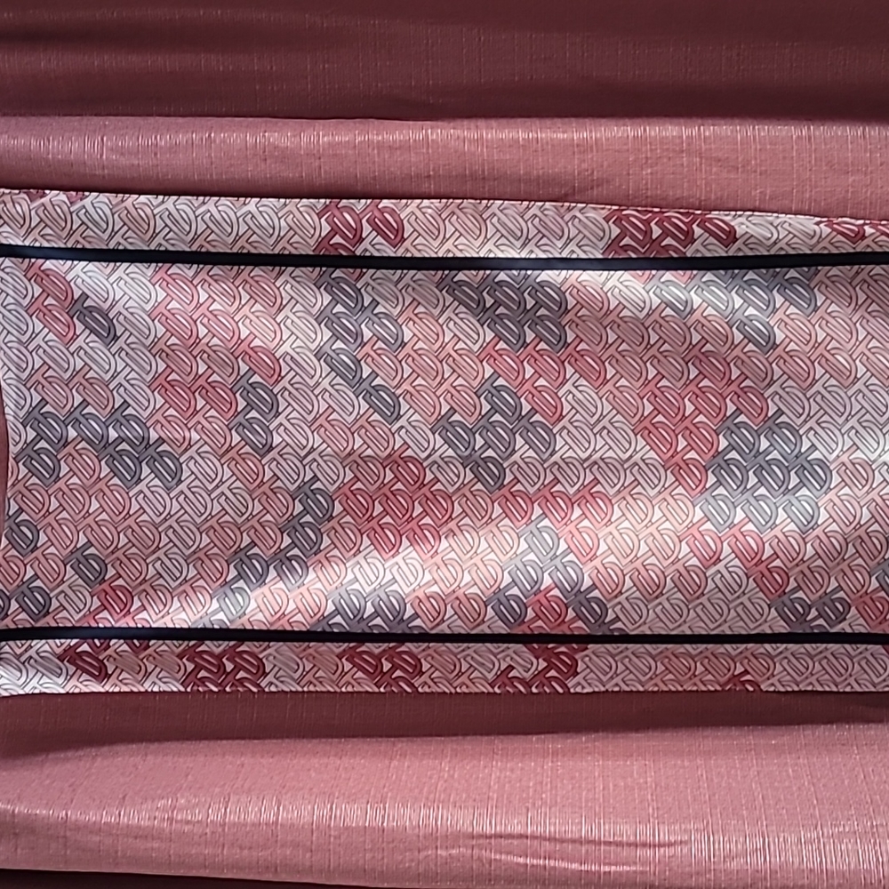 NEW Beautiful Scarf
